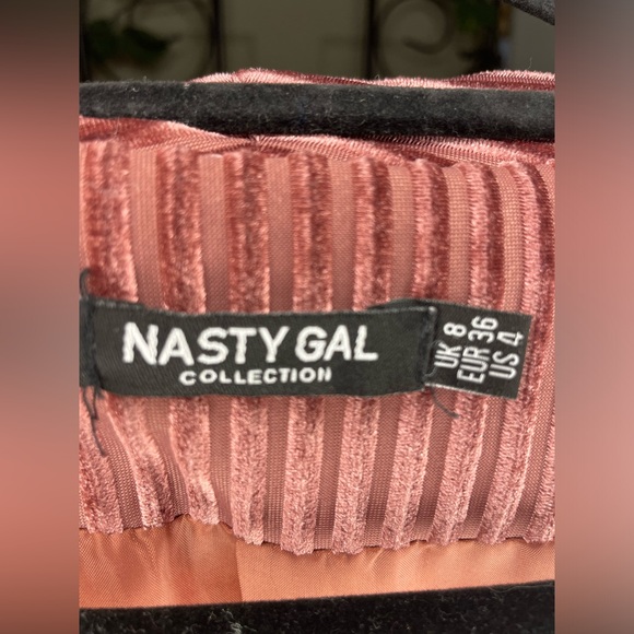 NASTY GAL Pink Velvet Blazer
